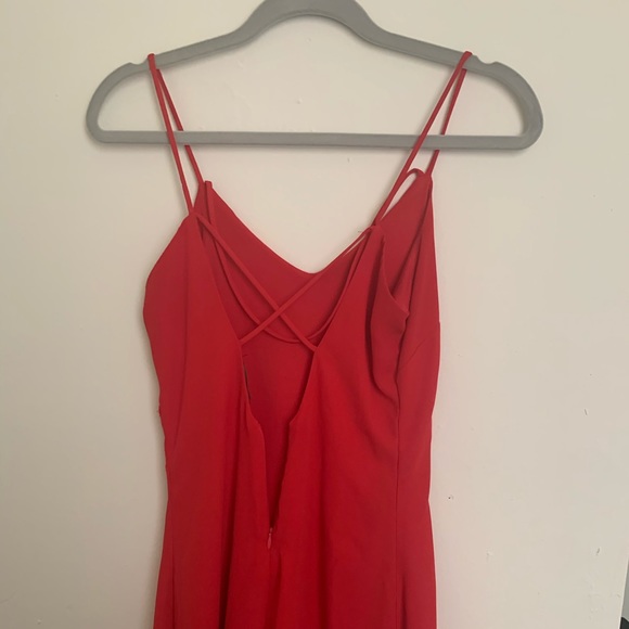 Cute flowy red dress - Picture 3 of 3